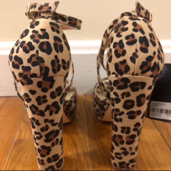 Forever 21 heels - Picture 5 of 6